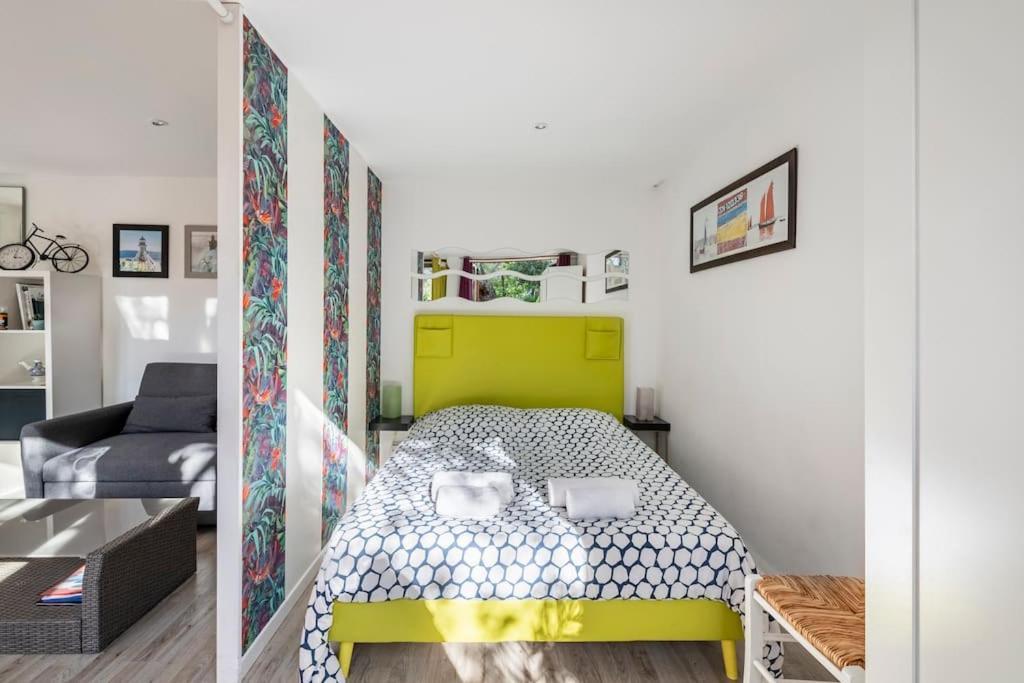 Studio Jacuzzi Prive A 8 Min A Pied De La Plage Apartment La Ciotat Bagian luar foto