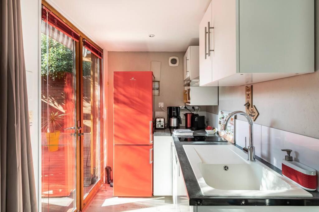 Studio Jacuzzi Prive A 8 Min A Pied De La Plage Apartment La Ciotat Bagian luar foto