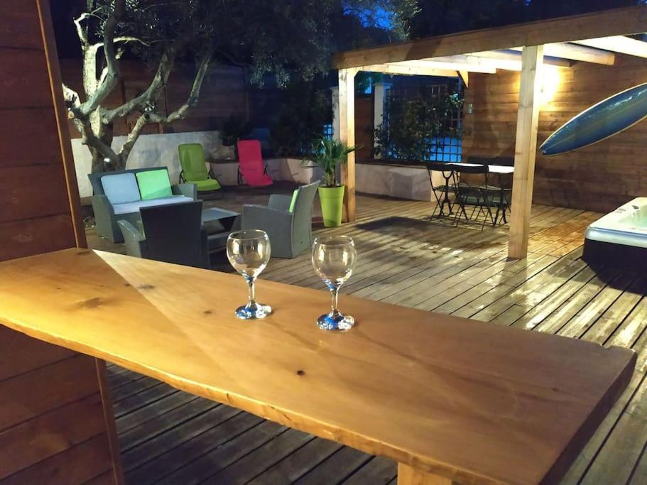 Studio Jacuzzi Prive A 8 Min A Pied De La Plage Apartment La Ciotat Bagian luar foto
