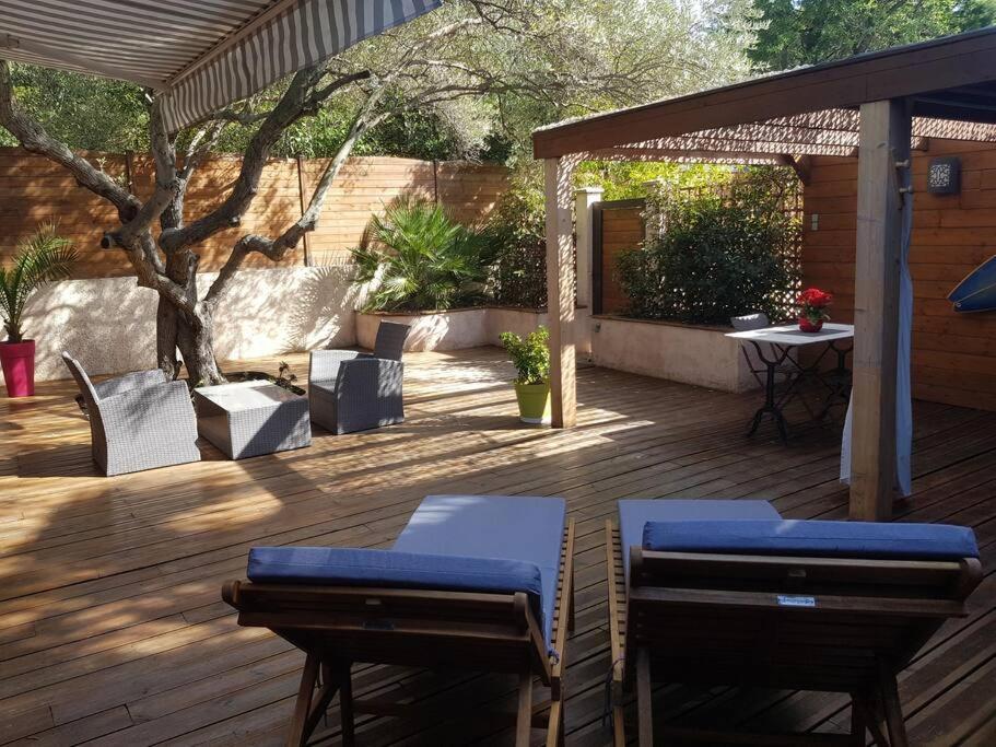 Studio Jacuzzi Prive A 8 Min A Pied De La Plage Apartment La Ciotat Bagian luar foto