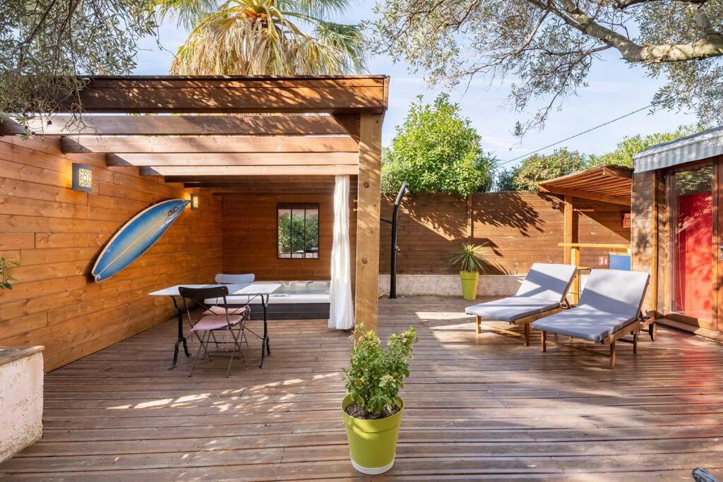 Studio Jacuzzi Prive A 8 Min A Pied De La Plage Apartment La Ciotat Bagian luar foto